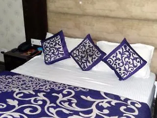 Hotel Benz International Delhi  3*, Delhi (National Capital Territory of India)