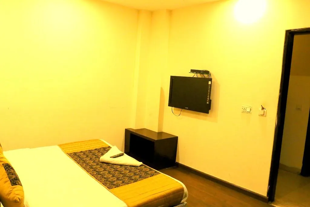 Hotel Benz International Delhi
