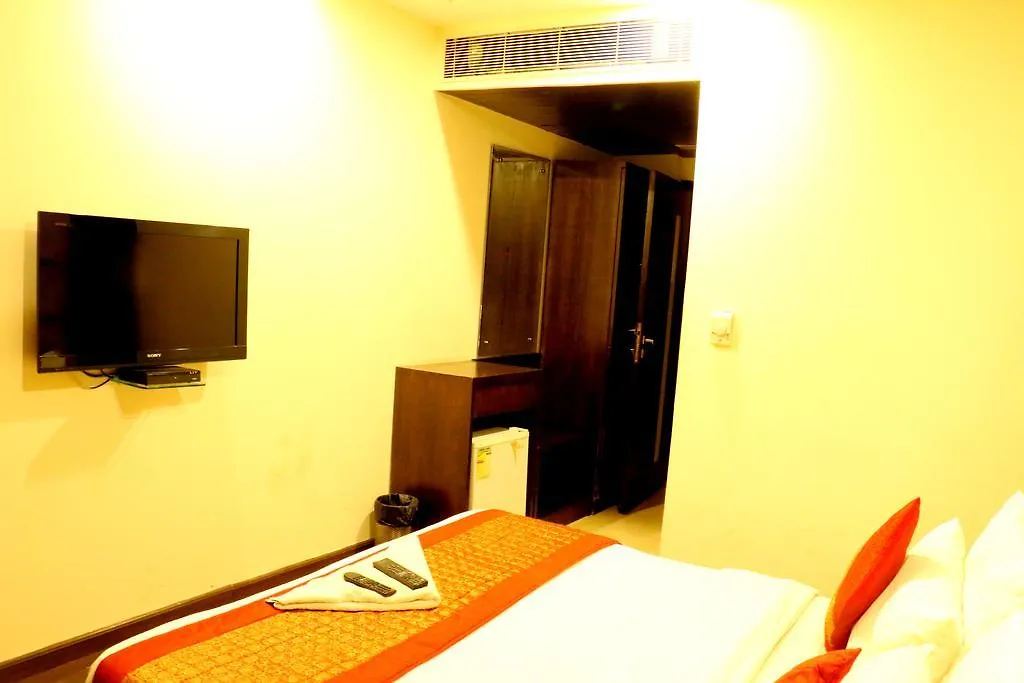 Hotel Benz International Delhi