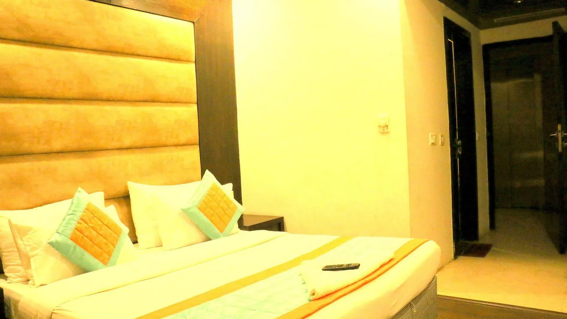 Hotel Benz International Delhi